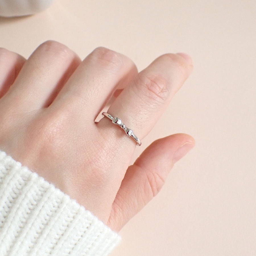Mini Ribbon Ring 925 Silver