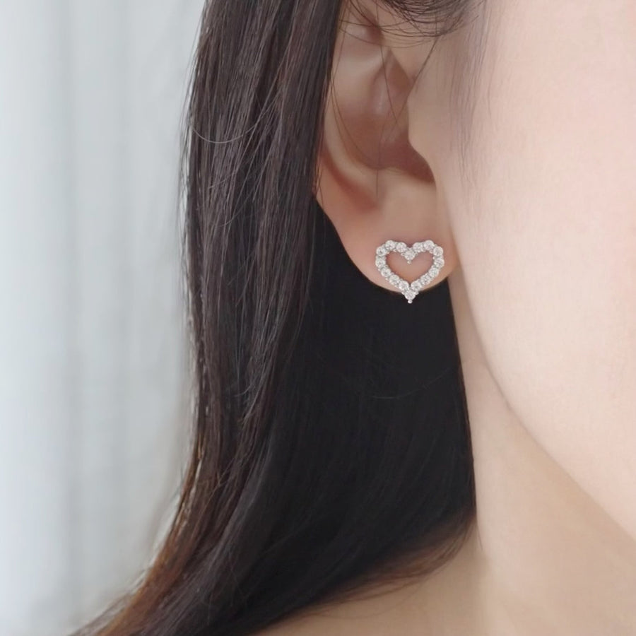 Momo Heart Stud 925 Silver