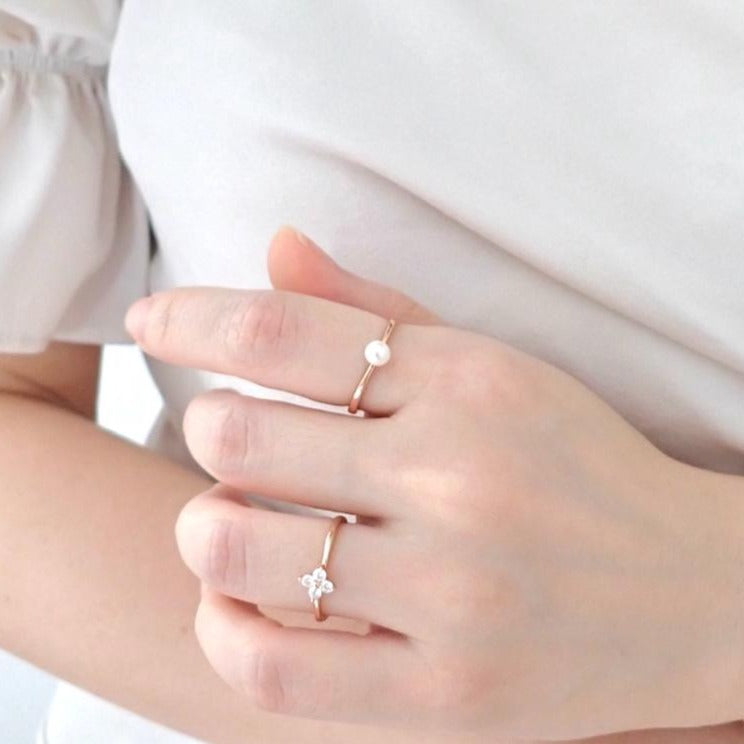 Dainty Lili Pearl Ring 925 Silver
