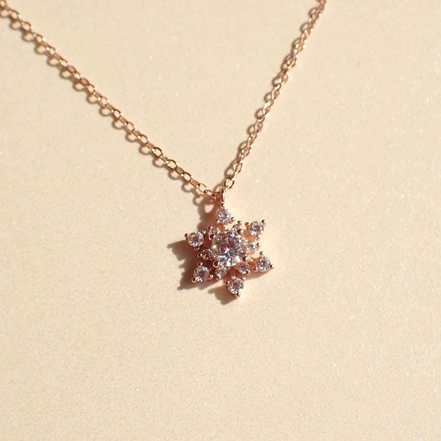 Classic Snowflake Necklace 925 Silver