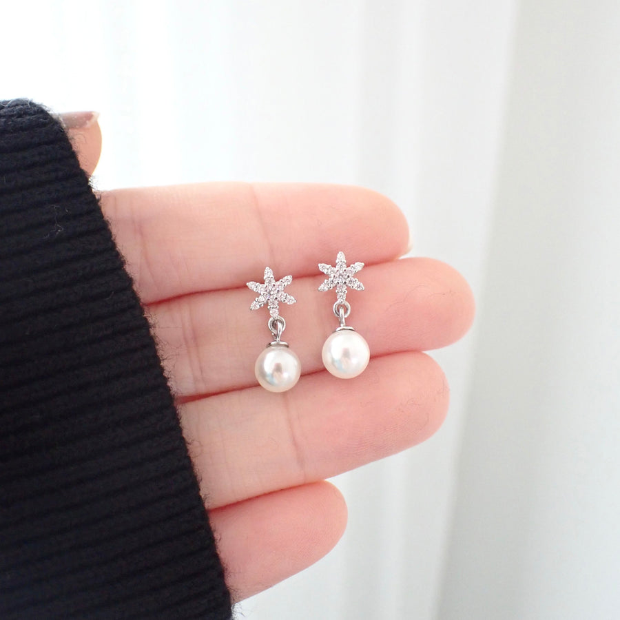 Snowflake Pearl Earrings 925 Silver