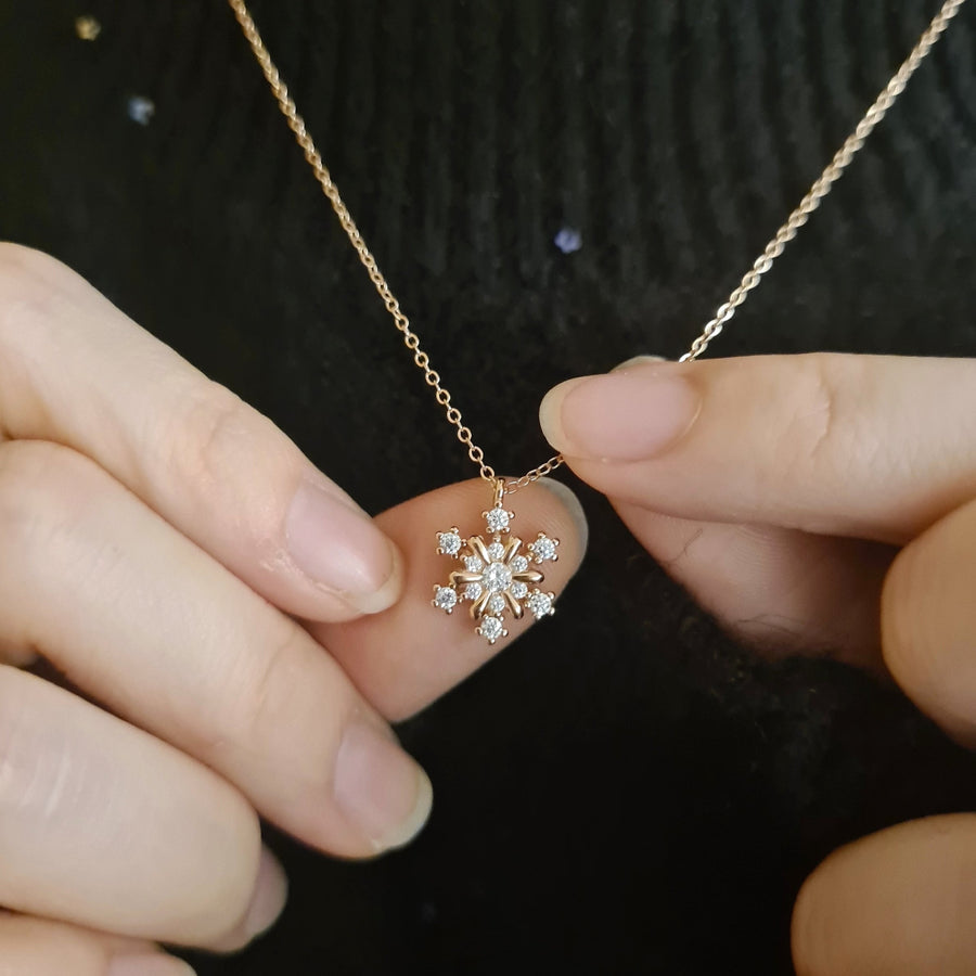 Spinning Snowflake Necklace 925 Silver