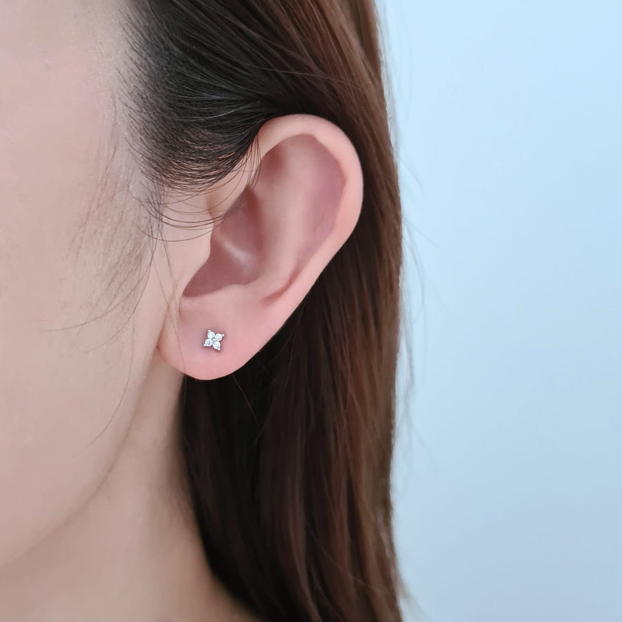 Dainty Fiona Stud 925 Silver