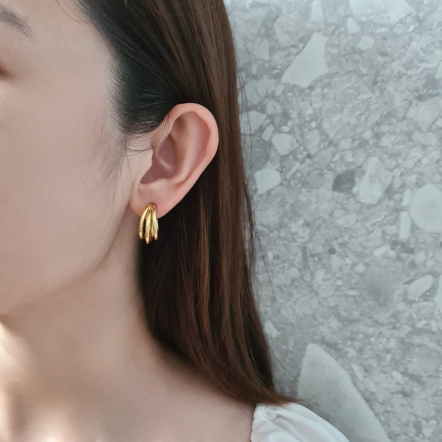 Lorissa Hoop Stud 925 Silver