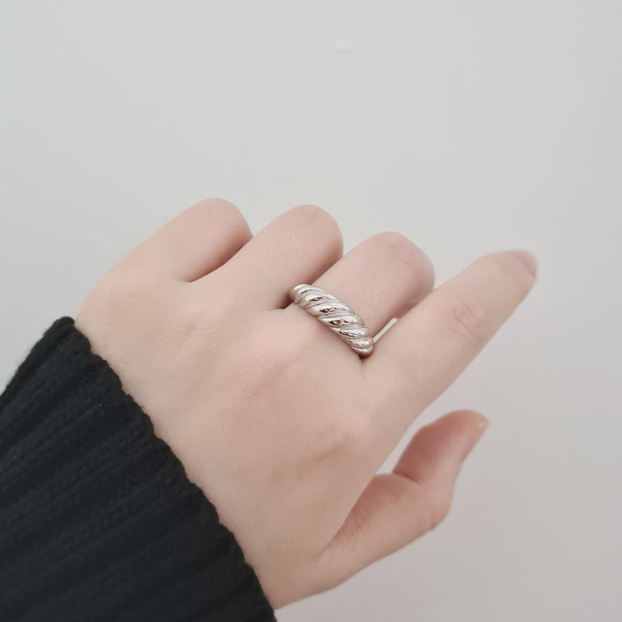 Croissant Ring 925 Silver