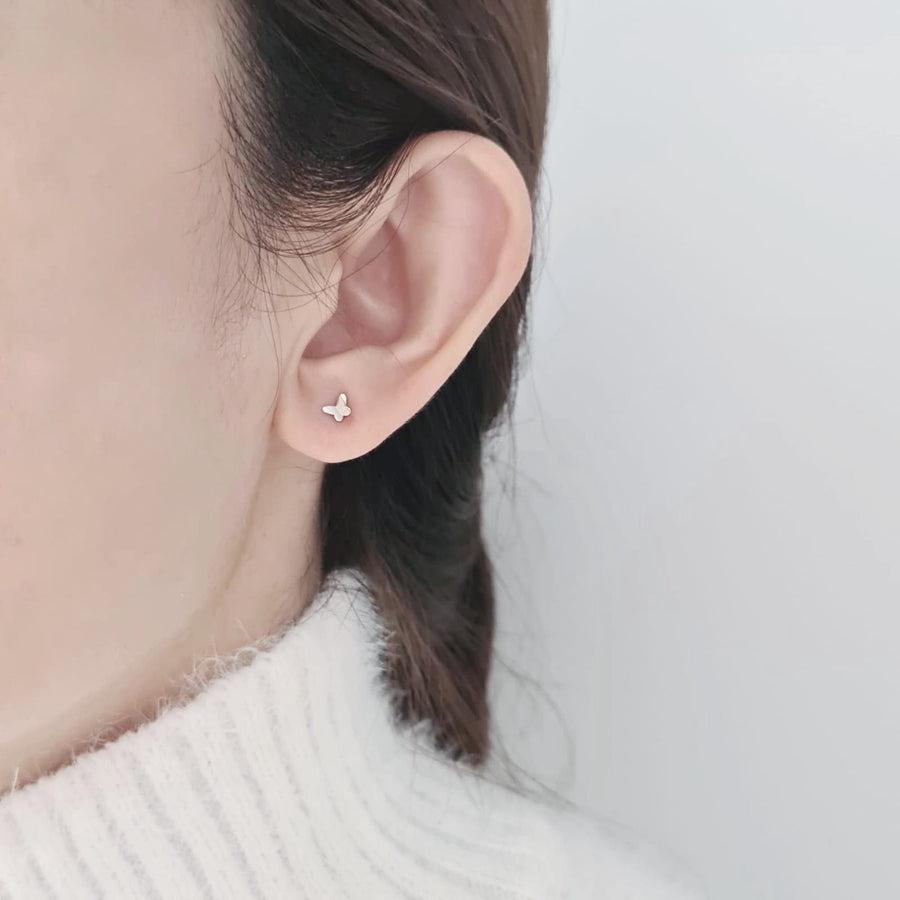 Dainty Butterfly Earstud 925 Silver