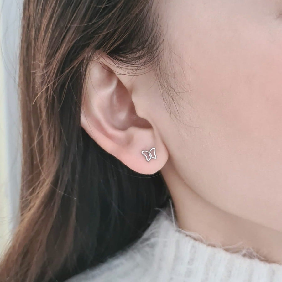 Dainty Geo Butterfly Earstud 925 Silver