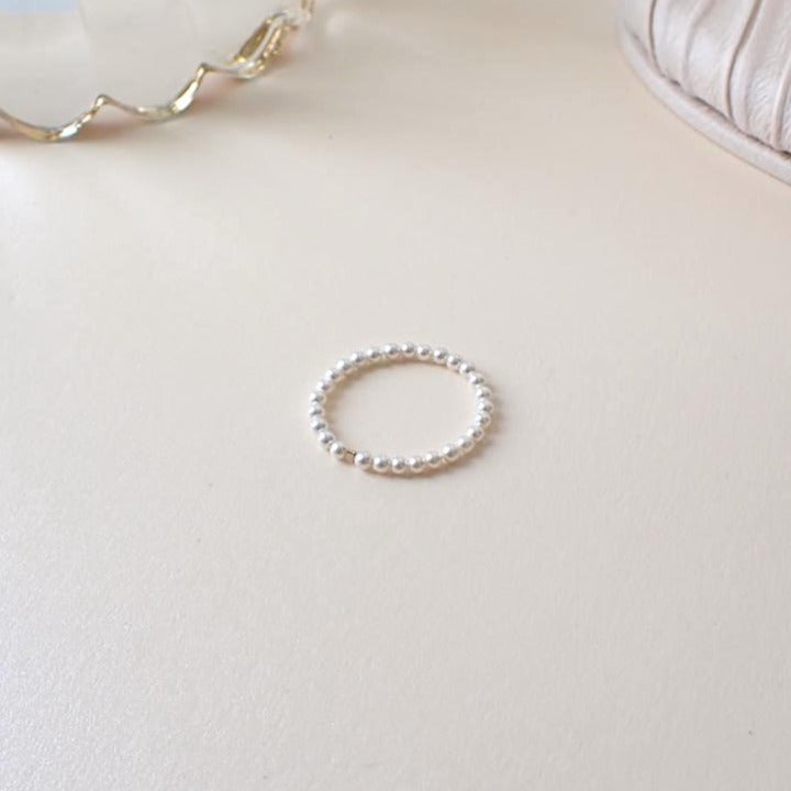 Dainty Pearl Ring S925